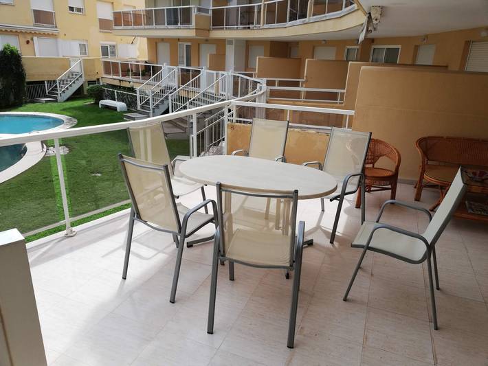 Location de vacances pour 7 personnes, avec Terrasse et Jardin ainsi que Bassin pour enfant et Piscine dans Costa de Valencia