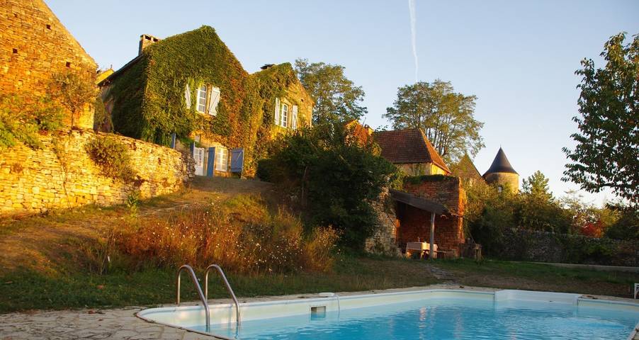 Gîte pour 14 personnes, avec Piscine à Florimont-Gaumier - 4