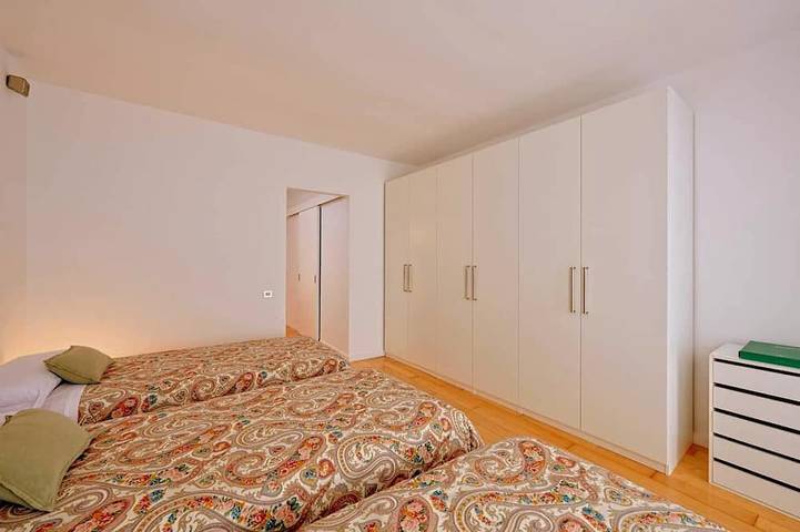 Town House next to Barcelona Center in Urbanizacion Montcabrer, Vilassar de Dalt