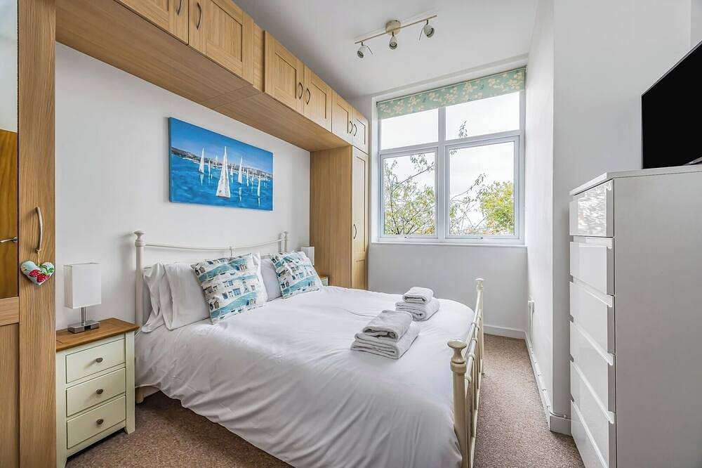 Entire apartment, Spinnaker View Apartment in Gosport, Hampshire