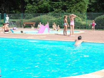 Location De Vacances pour 5 Personnes dans Sauxillanges, Région de Besse-et-Saint-Anastaise, Photo 1