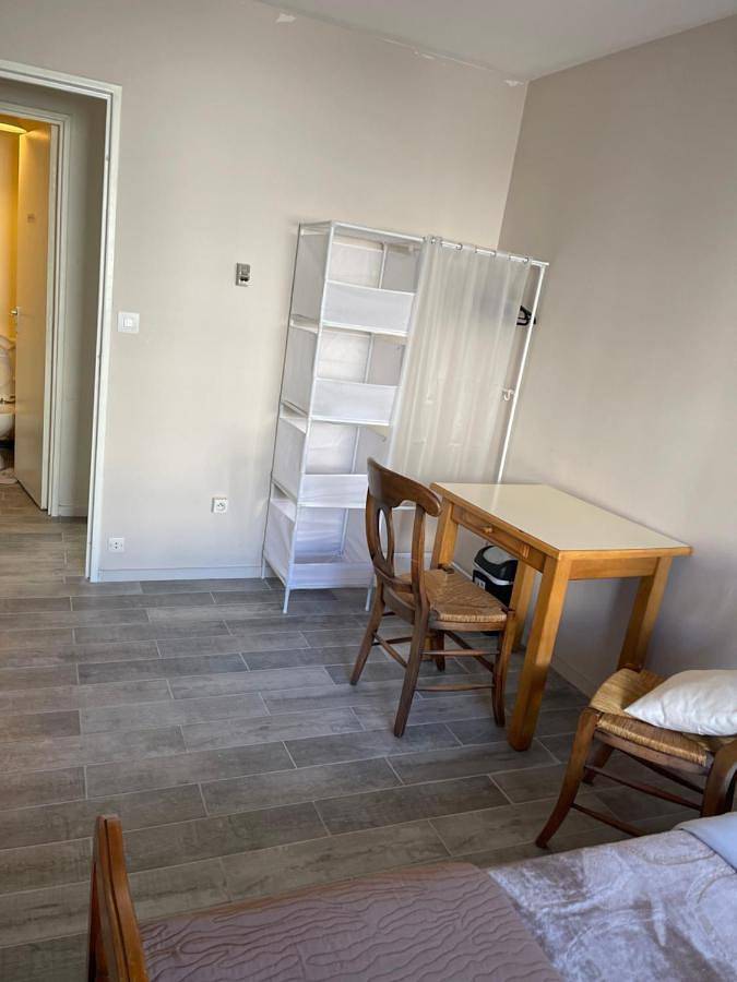 Gîte pour 5 personnes, avec vue et balcon à Rillieux-la-Pape - 3