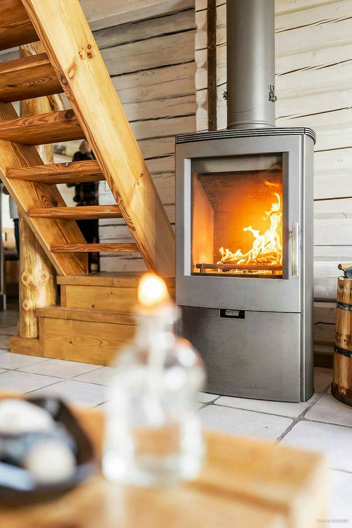 Blockhütte mit Sauna am See in Isaberg in Nissafors, Isaberg