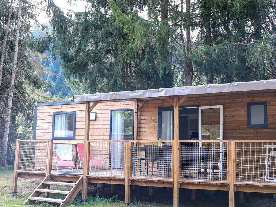 Camping Sites et Paysages - Le Vaubarlet  - Mobilheim 7 personen - La Tribu- Mobil Home 4* 7 pers in Sainte-Sigolène, Haute-Loire