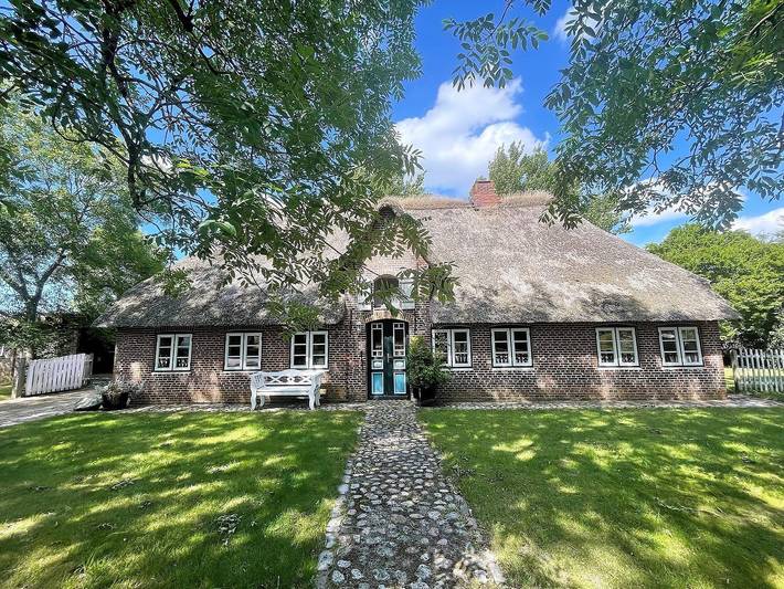 Ferienhaus für 6 Personen, mit Terrasse und Garten sowie Sauna in Aventoft