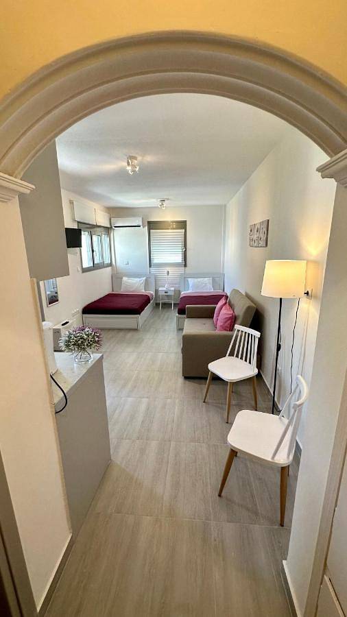 Ferienwohnung für 3 Personen, mit Garten und Ausblick sowie Balkon - 1