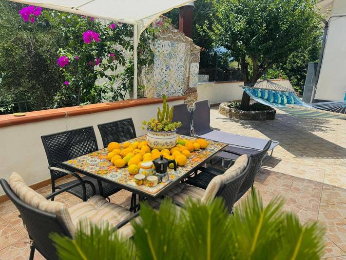 Appartamento per 6 persone, con Terrazza e Giardino nonché Panorama a Sapri