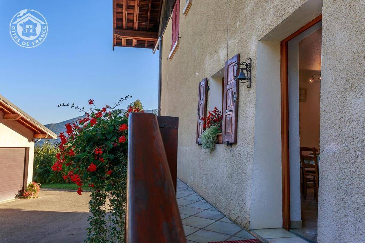 La Maison Des Fleurs in Pallud, Région d'Albertville