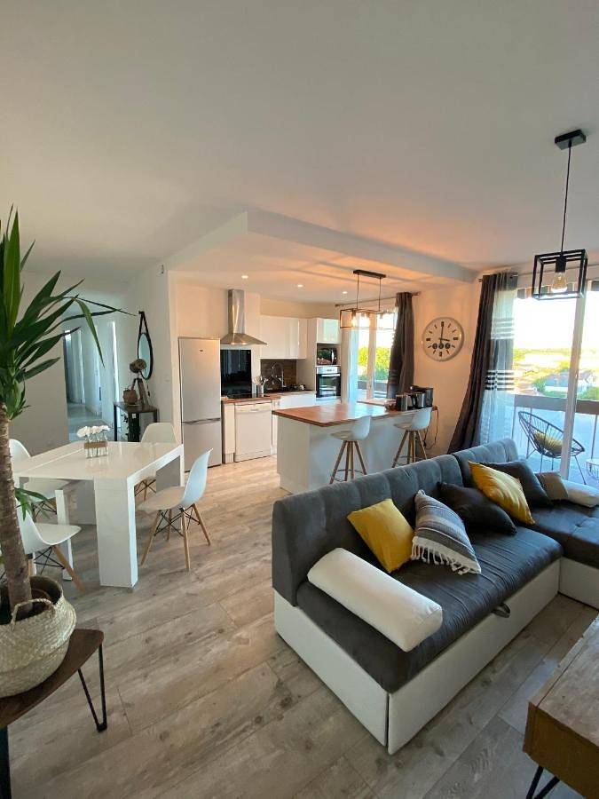 Gîte pour 6 personnes, avec balcon et vue à Montauban