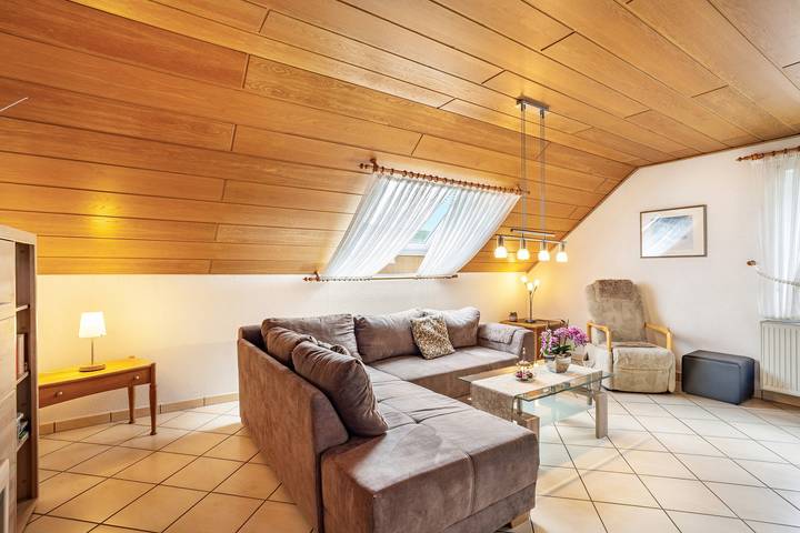 Ganze Wohnung, Ferienwohnung Niemeier, 97 m² mit Balkon und Wlan in Hoppecke, Brilon