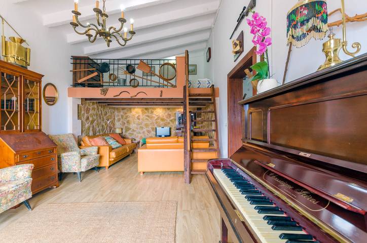 Chalet para 8 personas, con terraza además de jardín y piscina en Mallorca - 2