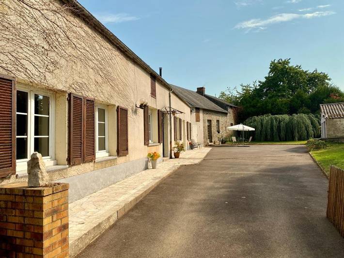 Chambre d’hôte pour 2 personnes, avec Terrasse et Jardin à Mantilly