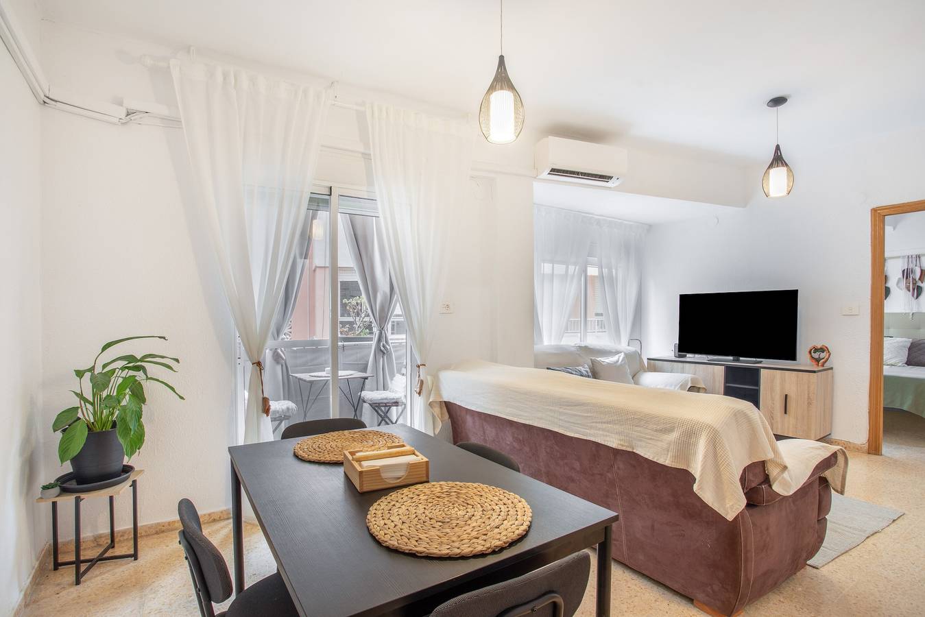 Ganze Wohnung, Apartment 'Playa Valencia' mit Terrasse, Wlan und Klimaanlage in Sueca, Costa de Valencia