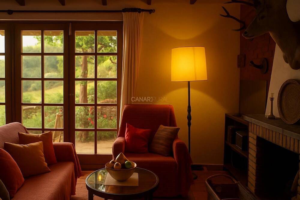 Charming Holiday Cottage El Pedregal with Private Pool in Tranquil Vin in Era de Mota, Valsequillo de Gran Canaria