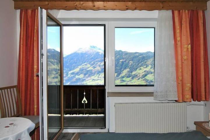 Bauernhof für 10 Personen, mit Balkon, mit Haustier