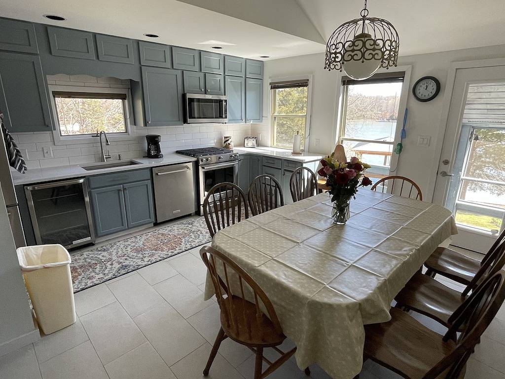 Watts Bar Lake House in Rhea County