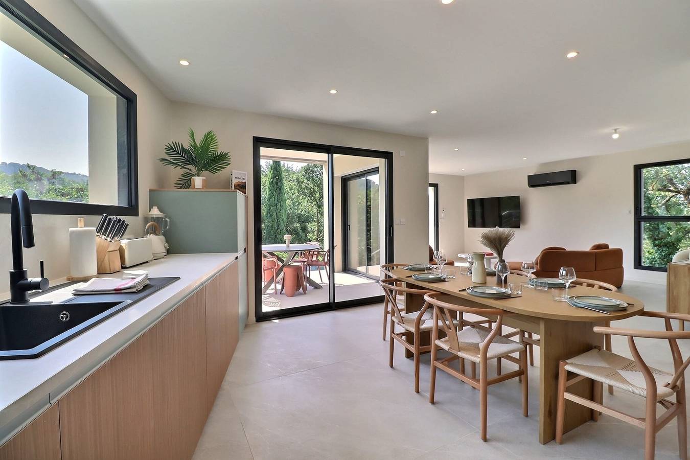 Villa Nova – Maison neuve, piscine & confort in Ventabren, Costa mediterránea (Francia)