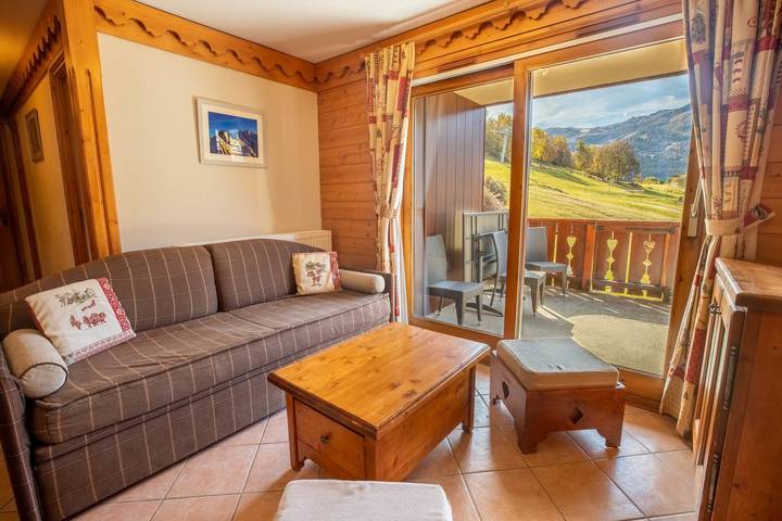 Gîte pour 6 personnes, avec balcon et piscine dans Meribel Village - 4