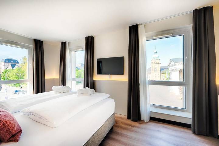 Hôtel pour 2 personnes, avec jardin et sauna à Darmstadt - 2