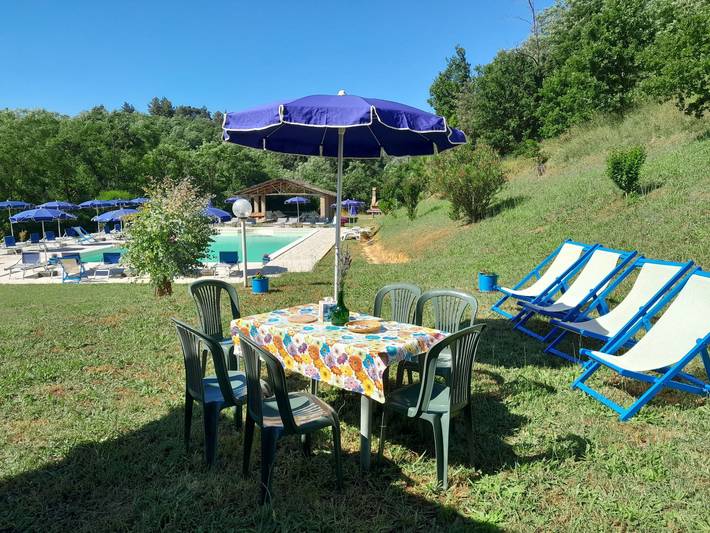 Agriturismo per 8 persone, con piscina e terrazza, con animali domestici a Fauglia