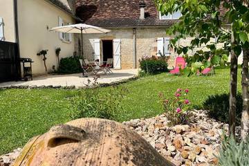 Gîte pour 4 personnes, avec jardin à Cavagnac