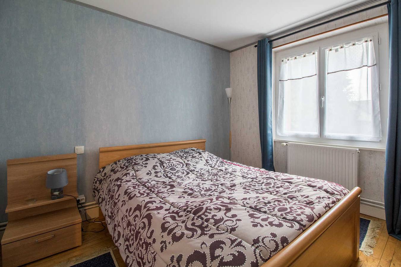 Gîte de charme avec parking et jardin in Verneugheol, Région de Clermont-Ferrand