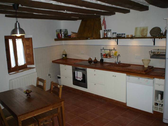 Chalet para 8 personas, con terraza y piscina en Castilla-La Mancha - 4