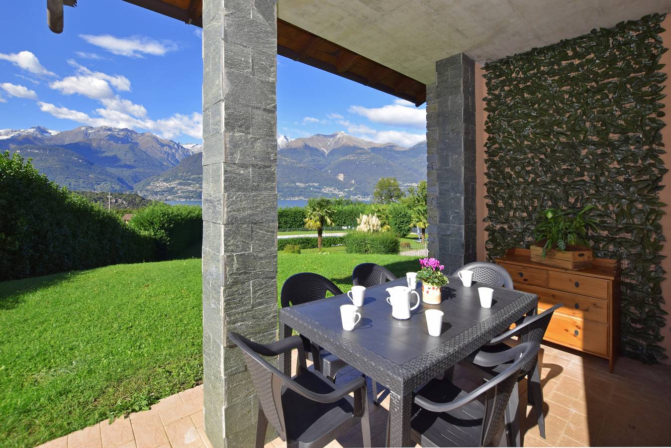 Casa Vacanza per 6 Persone in Colico, Lago di Como