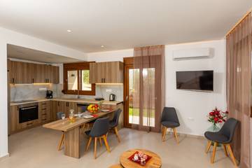 Apartment for 7 People in Rethymno region, Photo 4