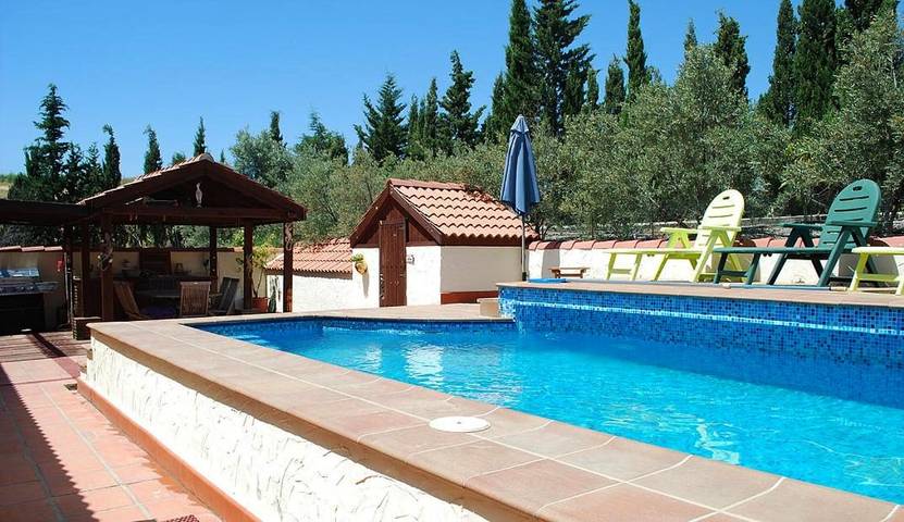Casa rural para 2 personas, con piscina además de vistas y jardín en Valle del Guadalorce - 2
