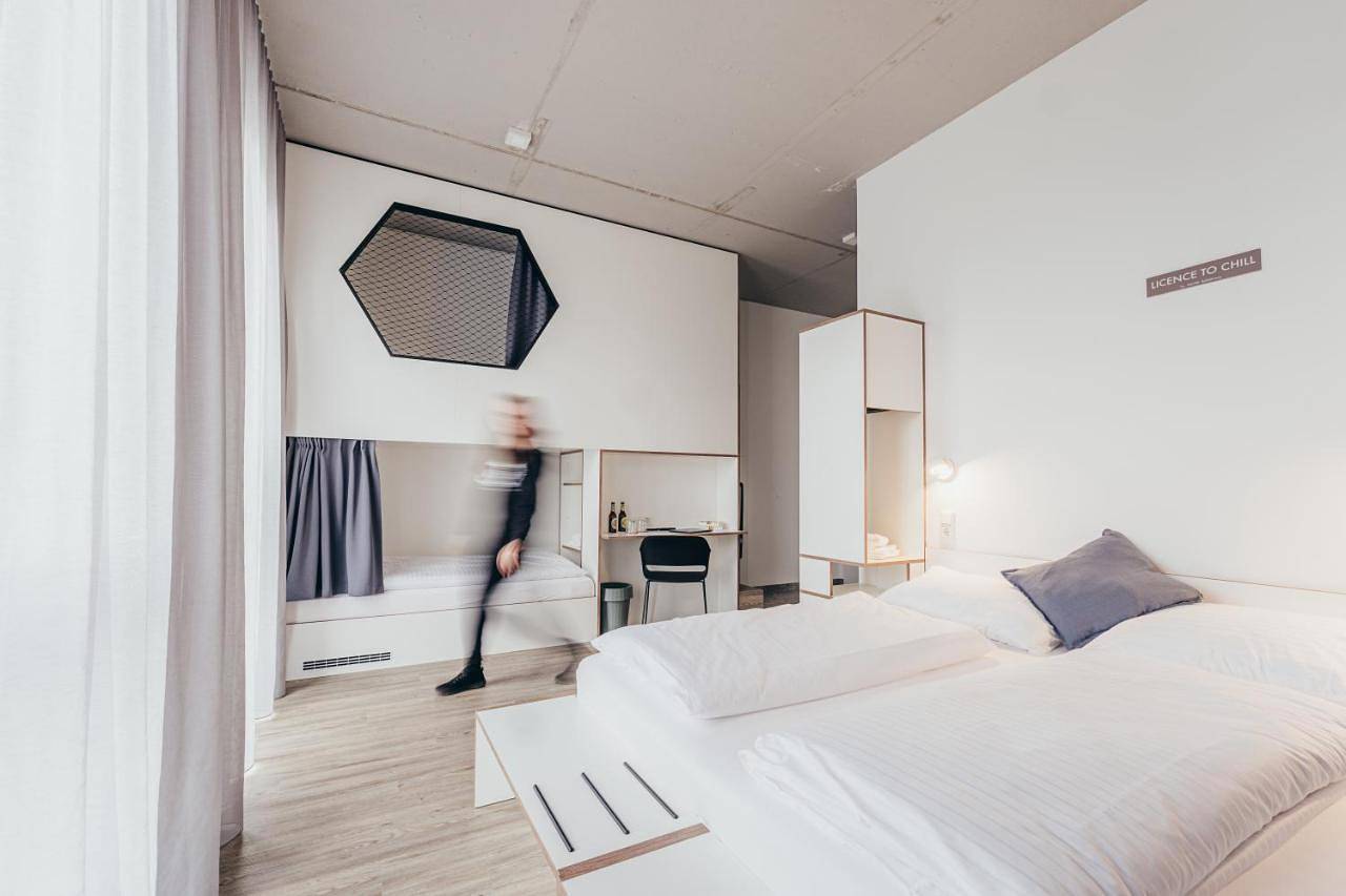 Motel Schlafraum Weng-Dein smartes Hotel-contactless check-In in Braunau am Inn