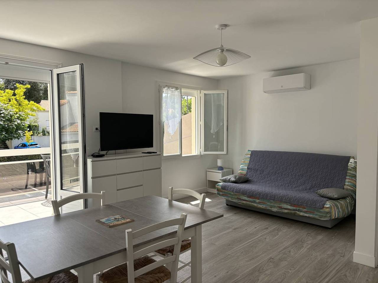 Appartement entier, Saint-Palais : T2 3 étoiles, proche plage, terrasse sud, parking, clim et Wifi in Saint-Palais-sur-Mer, Côte de Beauté