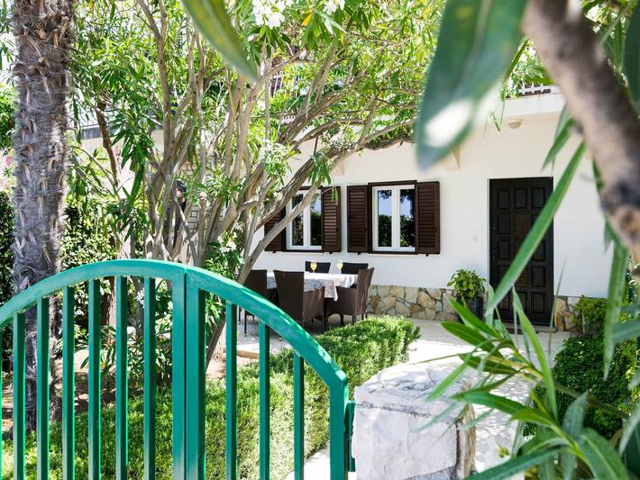 Ferienhaus für 5 Personen, mit Garten und Terrasse, mit Haustier in Sukosan - 2