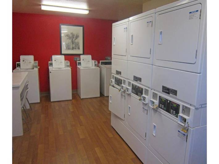 Apartamento entero, 2 Camas Matrimoniales | Mobil Access Bañera Nsmk Cocina in Sacramento, Sacramento County