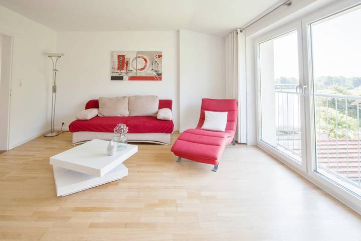 Ganze Ferienwohnung, Traum-Ferienwohnung Alpenblick - Traum-Ferienwohnung Alpenblick, 75 qm, Balkon und Bergblick in Bad Aibling, Landkreis Rosenheim