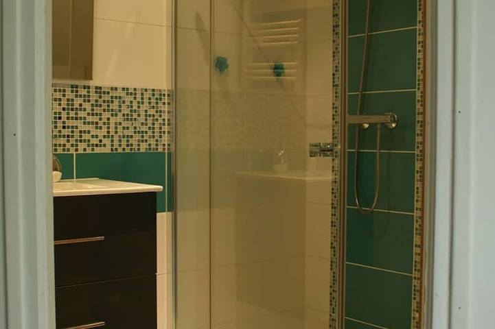 Gîte pour 4 personnes, avec jardin à Le Val-Saint-Père - 4