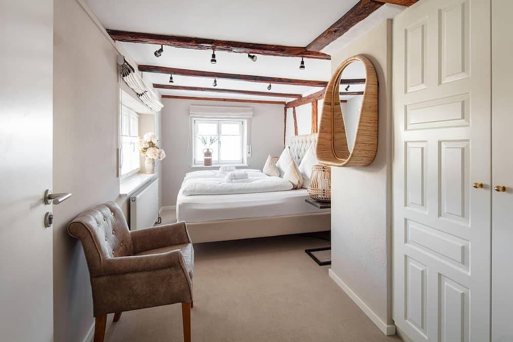 Ganze Wohnung, Seehaus Allensbach Riviera Suite in Allensbach, Untersee