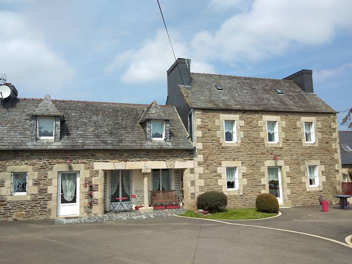 Gîte pour 5 personnes, avec jardin et terrasse