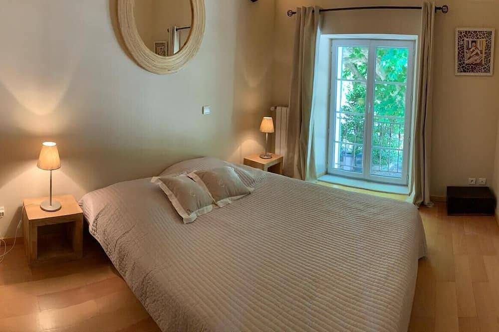 Beautiful house with private pool in Châteaurenard in Châteaurenard, Arles region