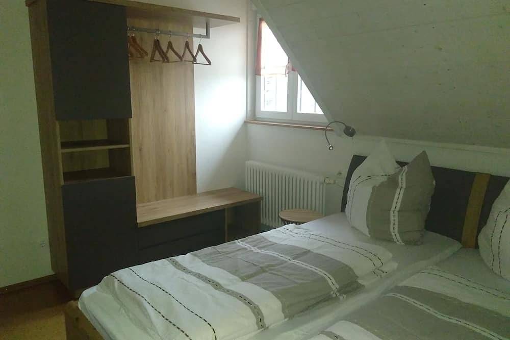 Ganze Wohnung, Ferienwohnung 60qm, 2 Schlafräume , max. 4 Pers. in Zell am Harmersbach, Mittlerer Schwarzwald