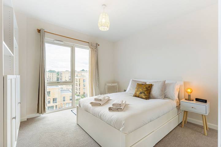 Ganze Wohnung, Ferienwohnung für 2 Personen mit Balkon in London, Südostengland