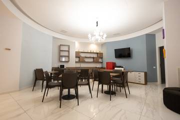 Gîte pour 15 personnes, avec balcon à Matera