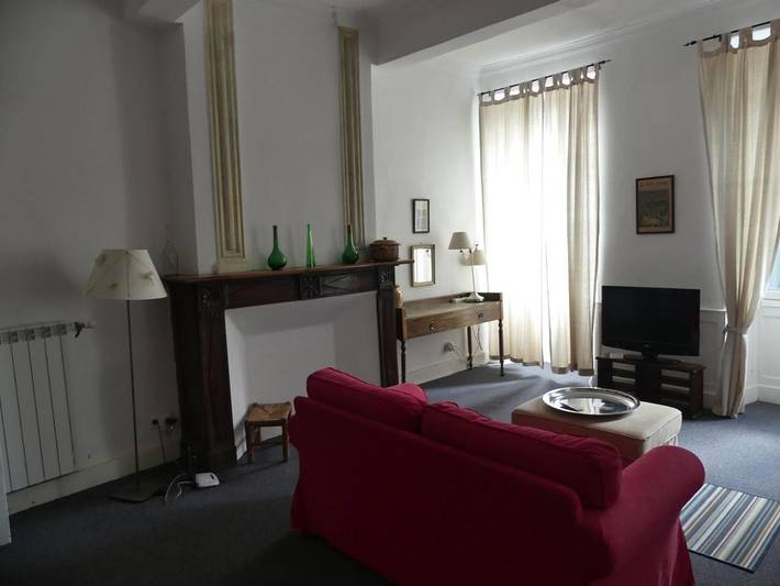 Hôtel pour 2 personnes, avec terrasse et vue à Aurignac - 2