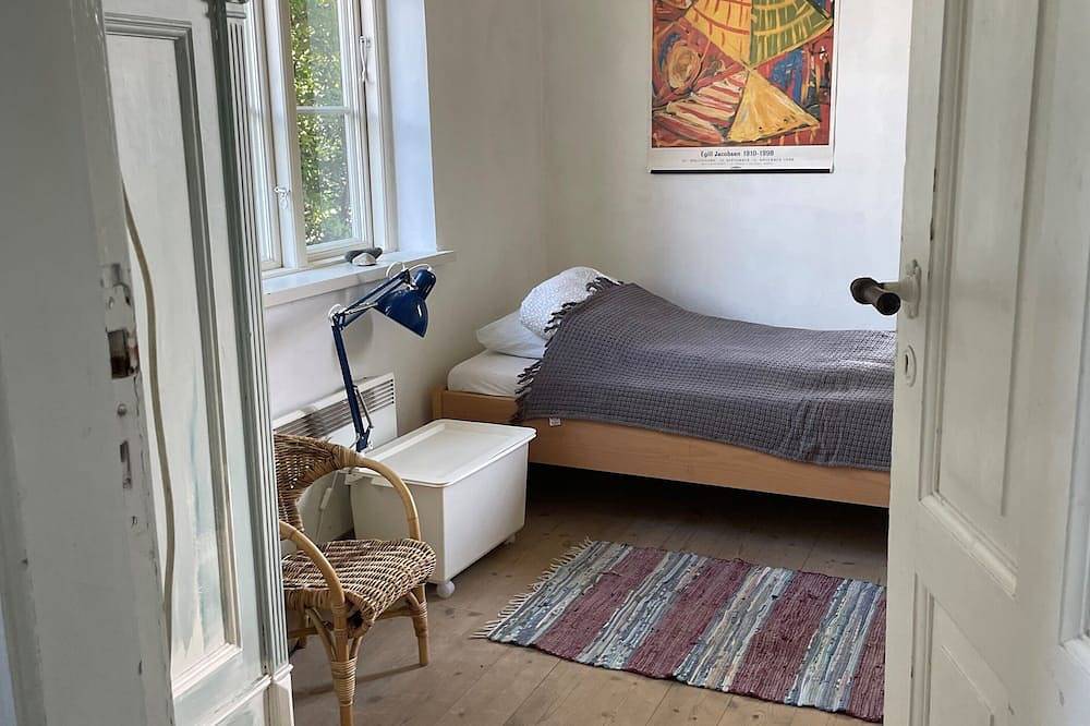 Møn, Denmark - Farmhouse in countryside, 1km from forest & beach in Hårbølle, Swedish Baltic Sea