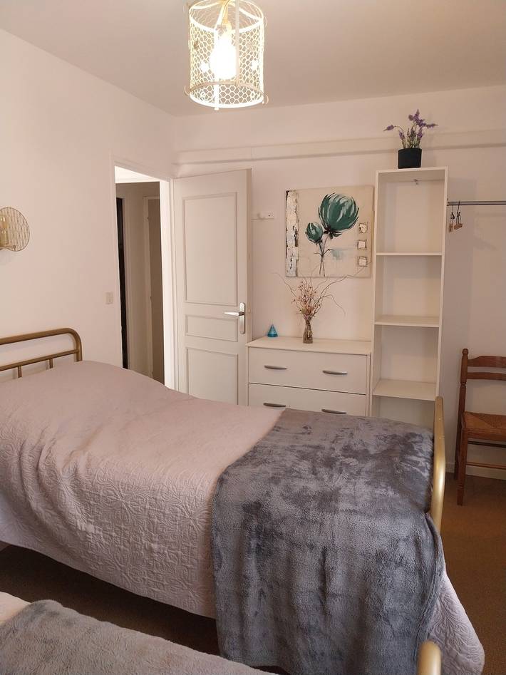 Ganze Wohnung, Apartment „Palmiers 2“ mit privatem Garten und Wlan in Cazaubon, Gers