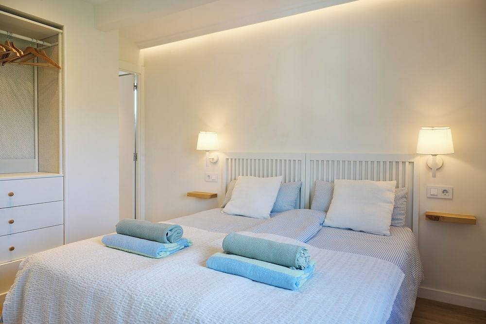 Entire apartment, Altea Beach Front Luxury Apartment in Cap Negret, Altea