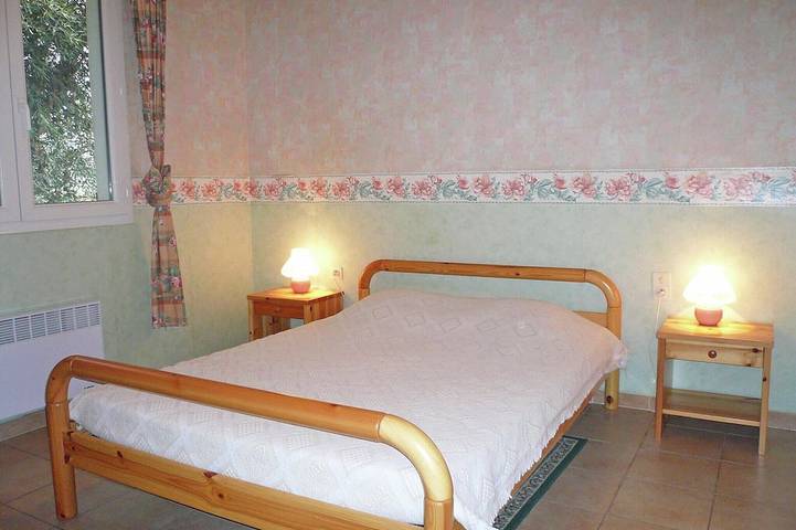 Location de vacances pour 6 personnes, avec Terrasse ainsi que Jardin et Piscine à Argeliers - 3