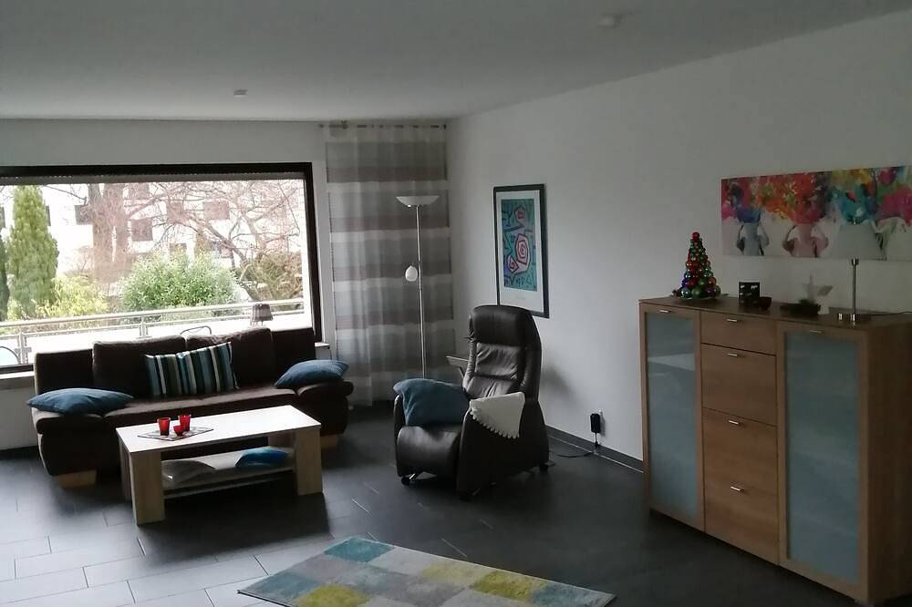 Ganze Wohnung, Elha's Fewo im Ruhrgebiet! in Gladbeck, Kreis Recklinghausen