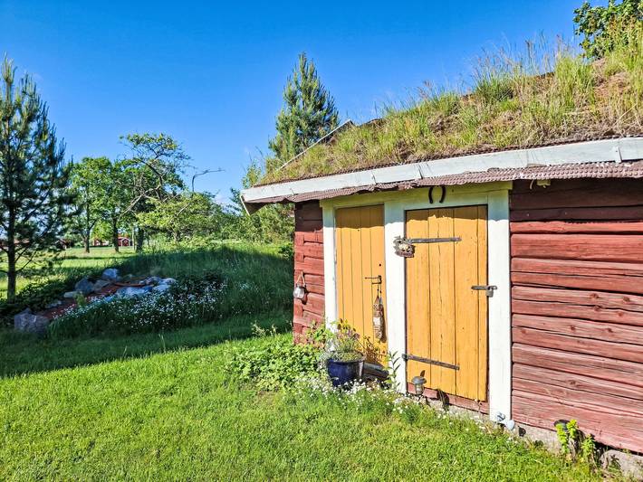 Hus för 4 Personer med trädgård in Kumla, Örebro leatna