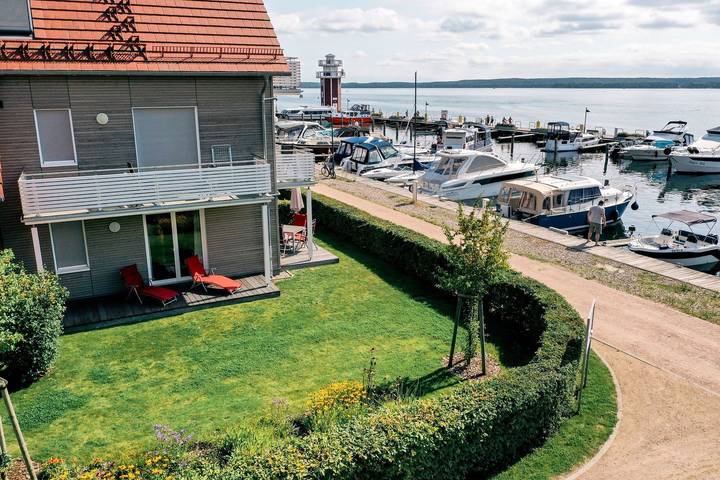 Ferienwohnung für 4 Personen, mit Terrasse und Seeblick in Plau am See